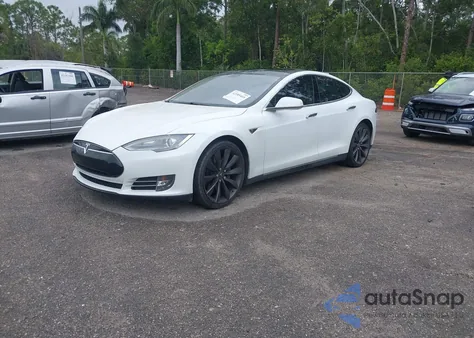2013 Tesla Model S Performance из США, поврежденный, VIN 5YJSA1DP9DFP04076